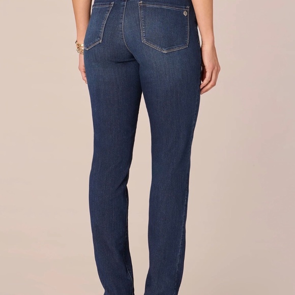 Democracy “Ab”solution Petite High Rise Straight Leg Indigo Jeans - Picture 2 of 2